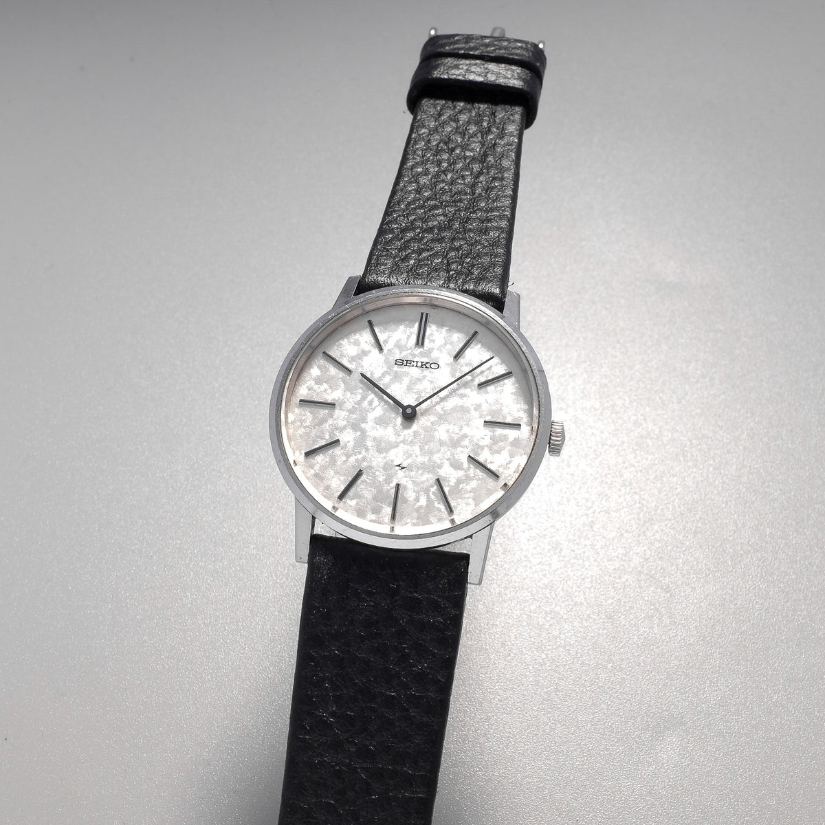 Seiko 2220-0430 from 1975 – Paleh