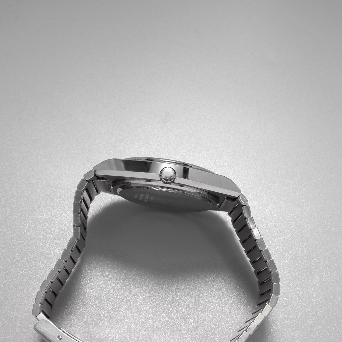 Seiko Lord Quartz 7143-7010 from 1979 – Paleh