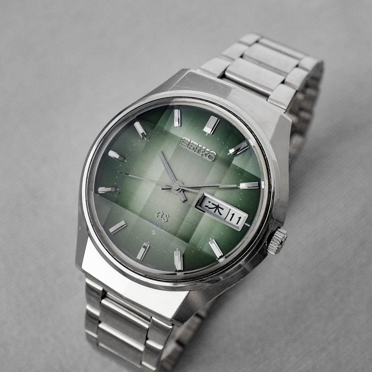 RARE Grand SEIKO Automatic Watch Green 9-sided cut glass