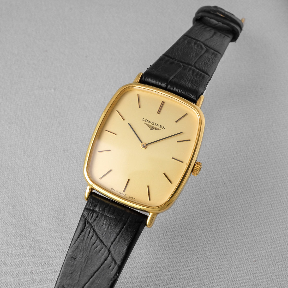 Longines 1209 832 Circa 1970 (Original Buckle) – Paleh