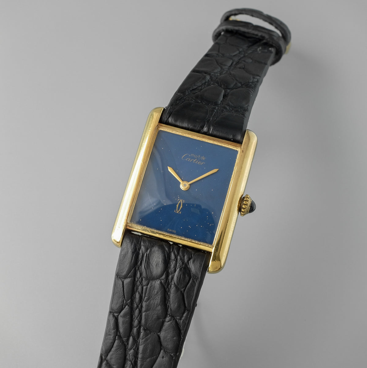 リッチ&シックに見せる【Cartier】Tank Must watch 2022_0704_15502600_1200x1200.
