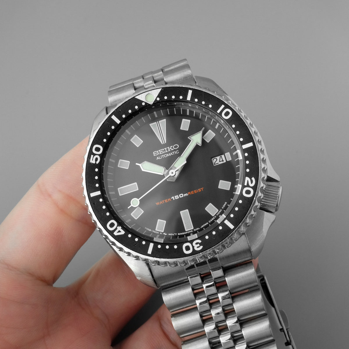 ぶ*イ様 SEIKO 7002-7009 自動巻き時計 ブラック 42mm 箱付 Seiko 7002-7009 from 1993 (Triple Signed) – Paleh