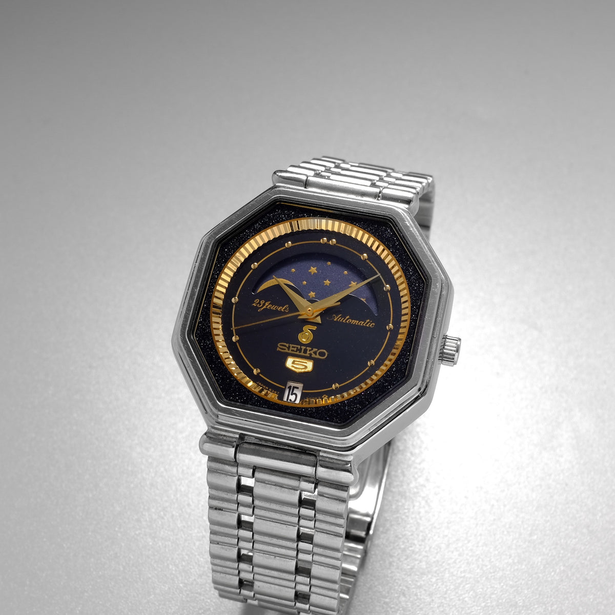 Seiko moon phase automatic online