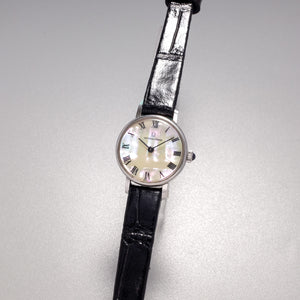 Universal Genève 810600/05 Circa 1970 (Mother of Pearl Dial)