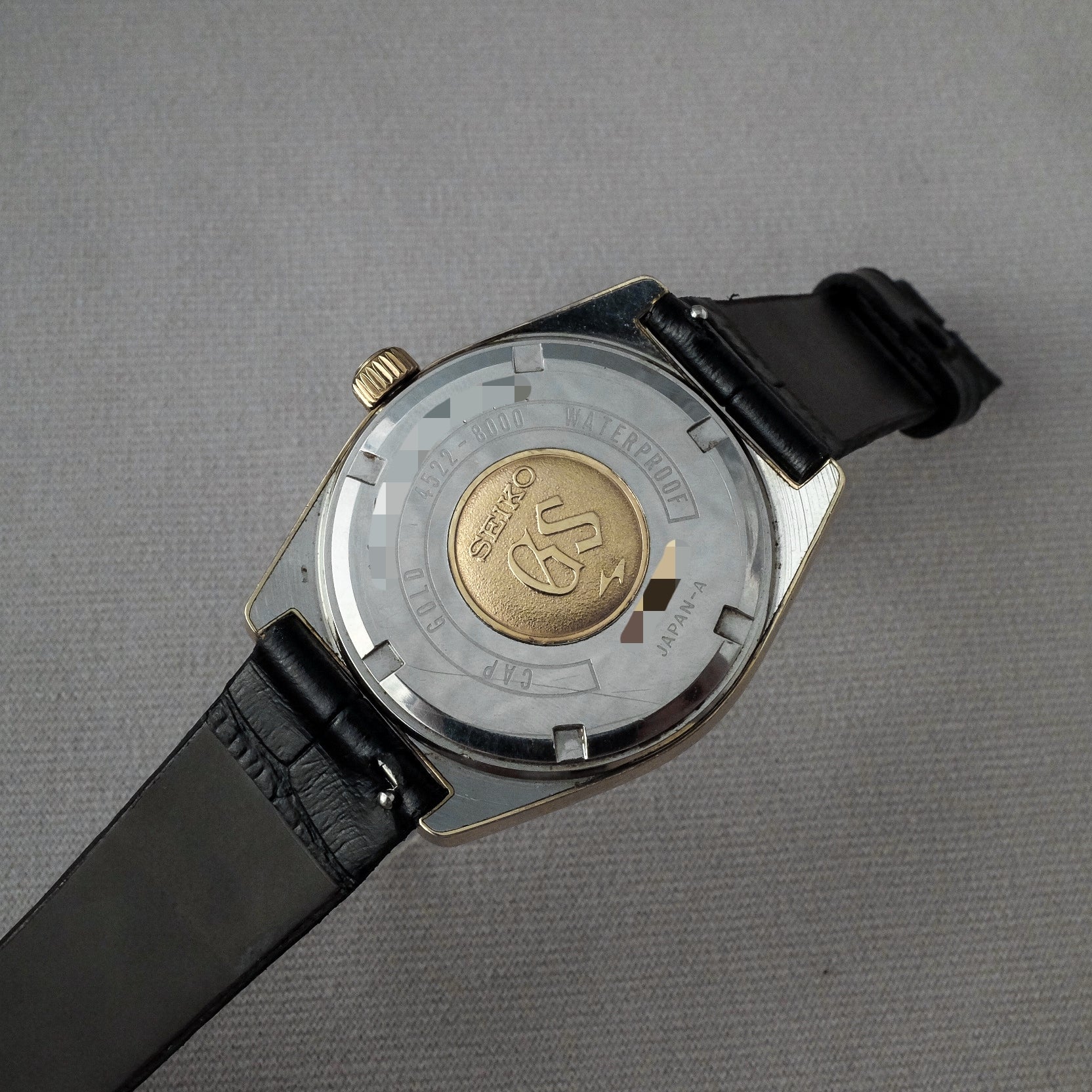 Grand Seiko 4522-8000 from 1980 (Gold Cap)