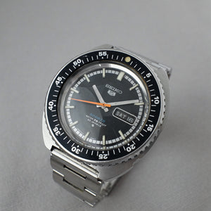 Seiko 5 Sports 6106 8510 from 1969 Paleh
