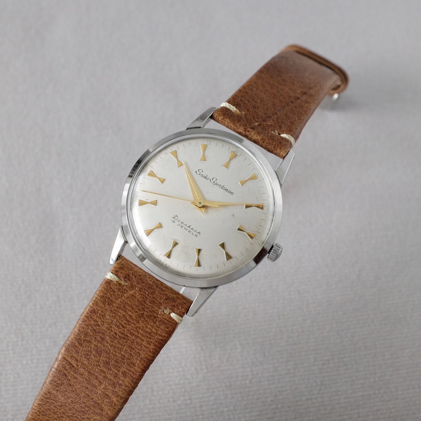 Seiko Sportsman 14025 from 1960 (Bowtie Indices) – Paleh