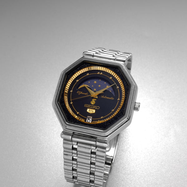 Seiko Moon Phase 6347 5000 from 1986 Brand New Paleh