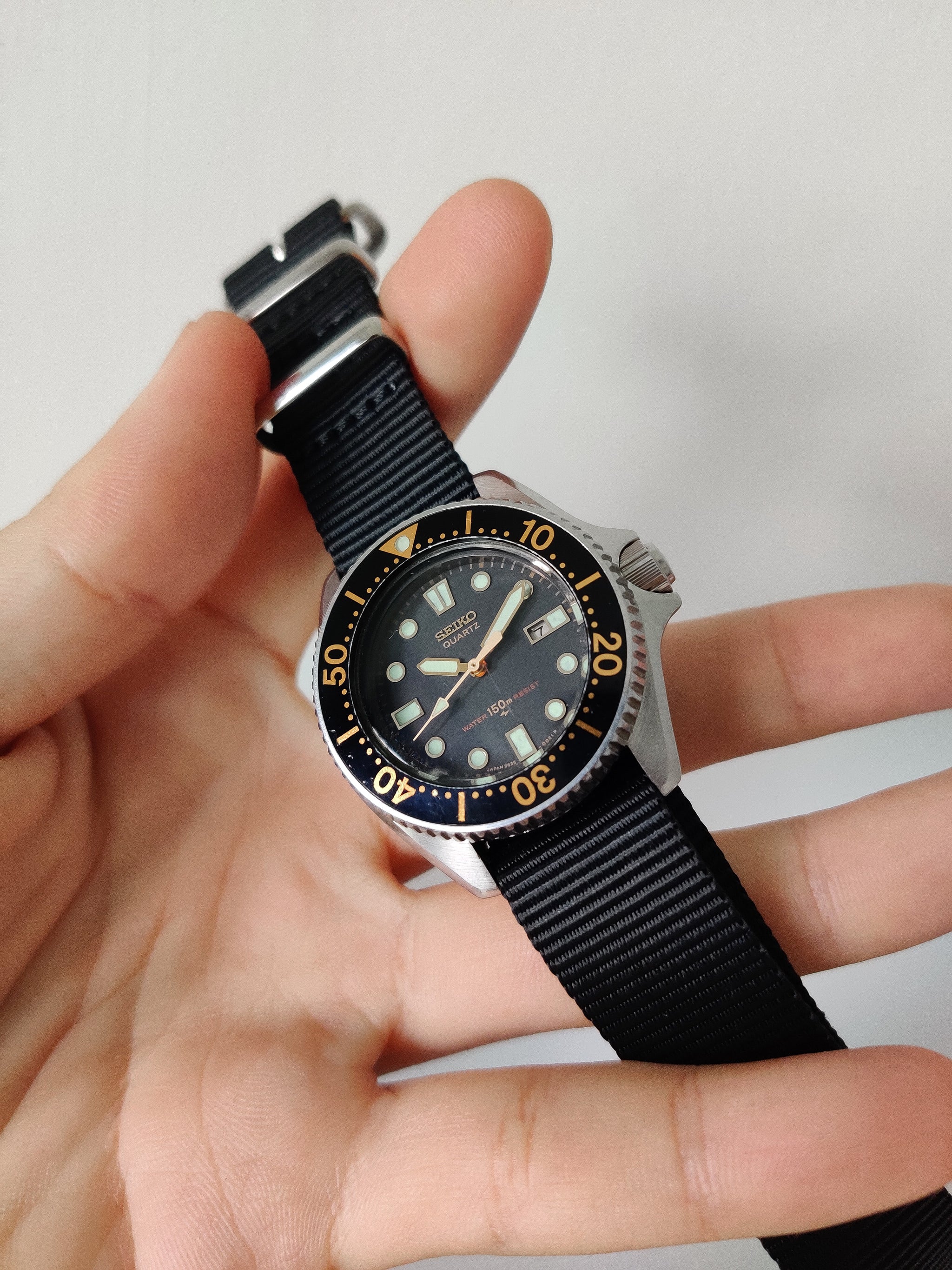 Vintage 1982 SEIKO Mini Diver 2625-0010 150m Rare original
