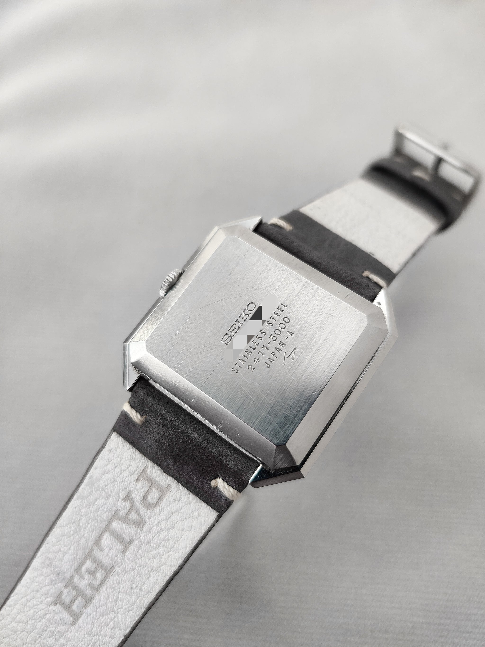Seiko 2411-3000 from 1974 – Paleh
