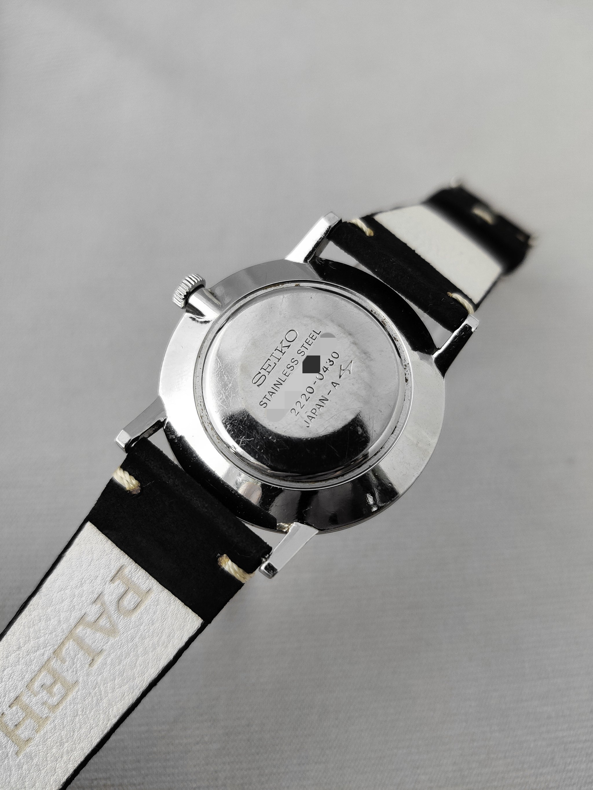 Seiko 2220-0430 from 1974 – Paleh