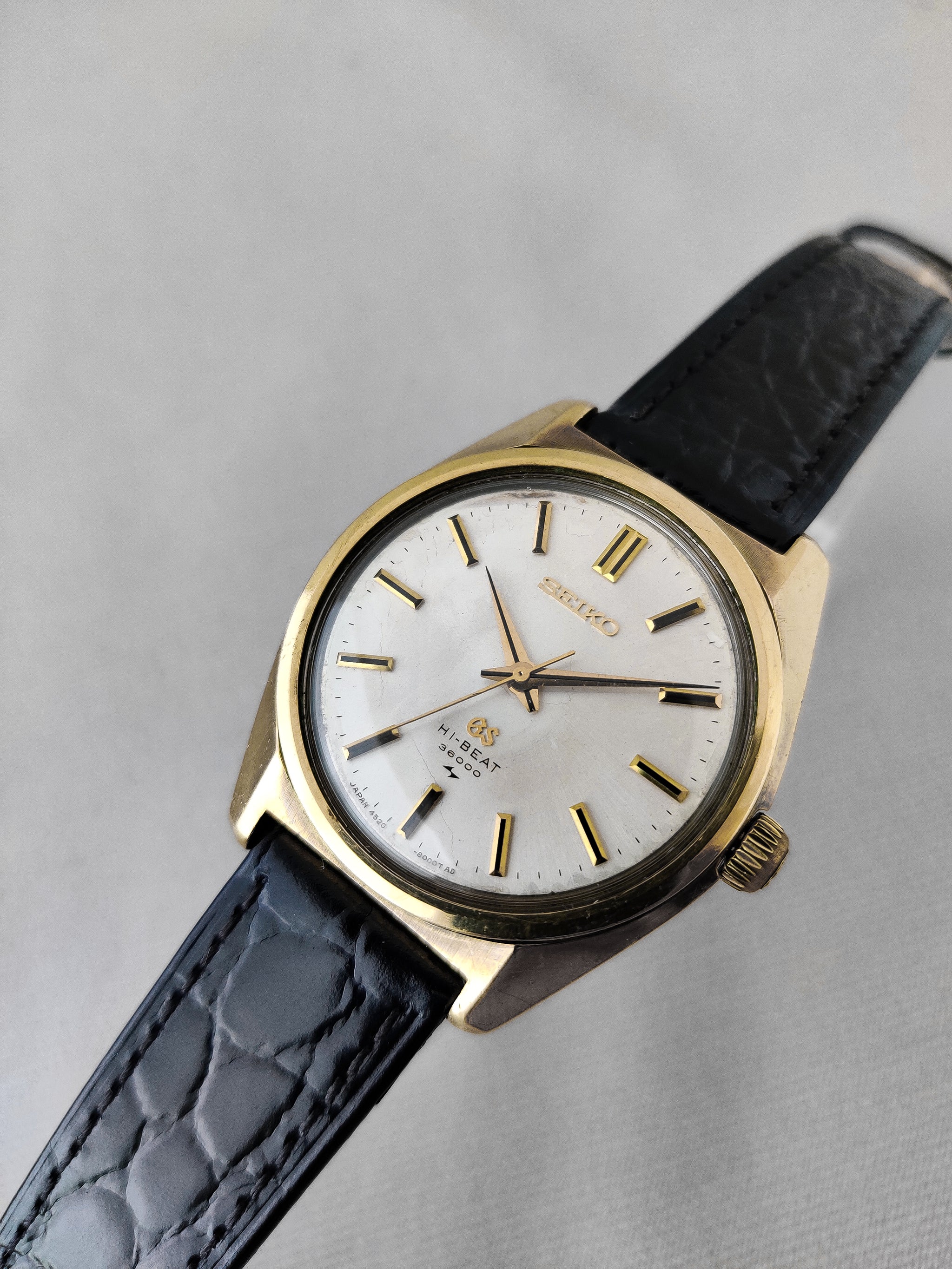 Grand Seiko 4520 8000 from 1971 Gold Cap Paleh